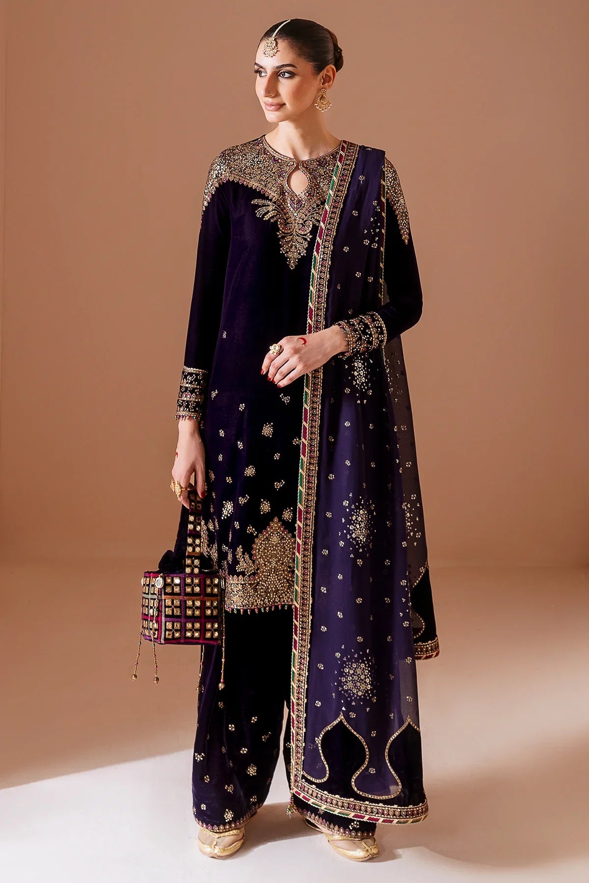 jazmin | Chandani Velvet Formals '25 | Embroidered Velvet Formal CVF D-08 - House Of Hania