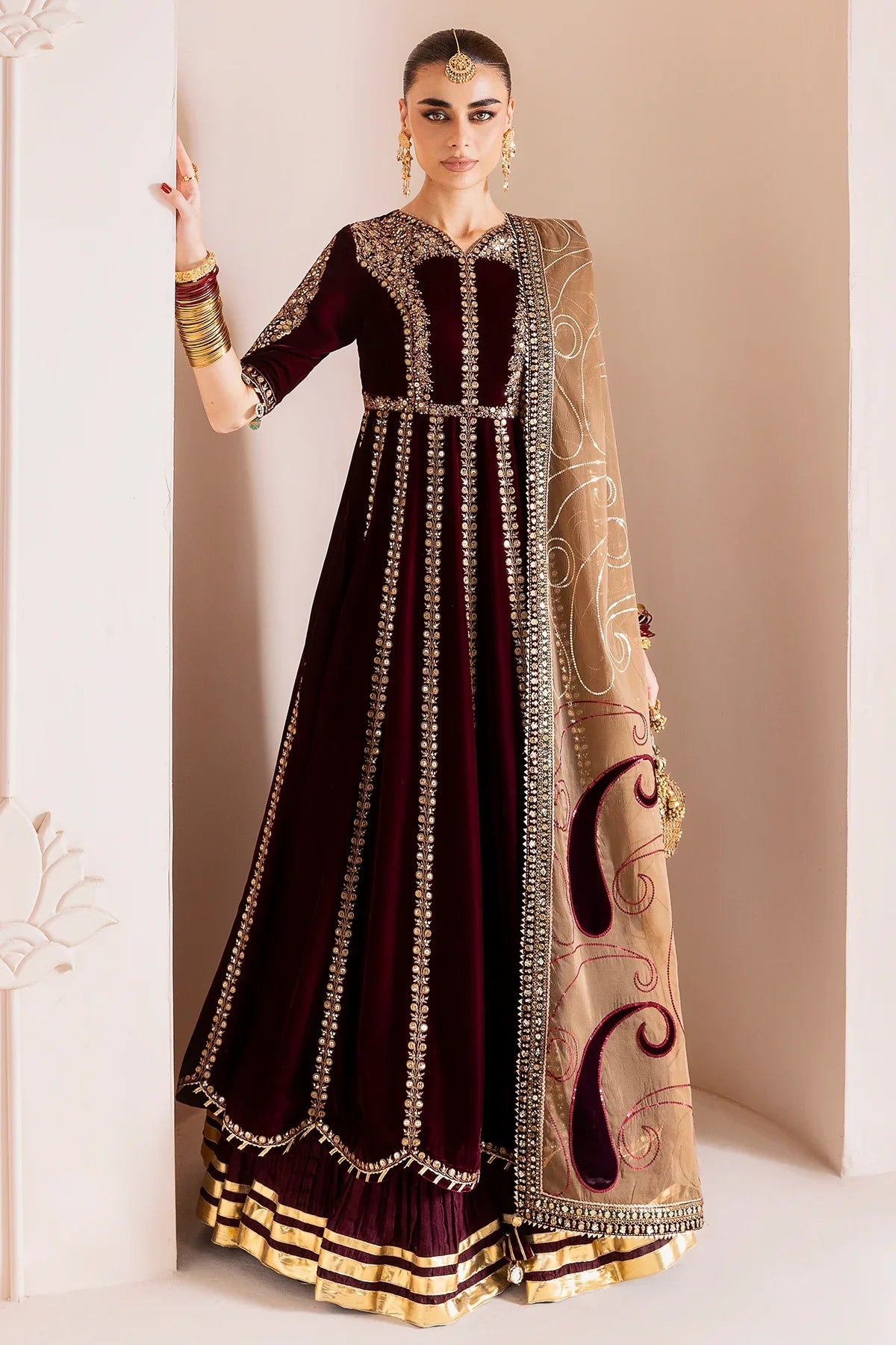 jazmin | Chandani Velvet Formals '25 |Embroidered Velvet Formal CVF D-12 - House Of Hania