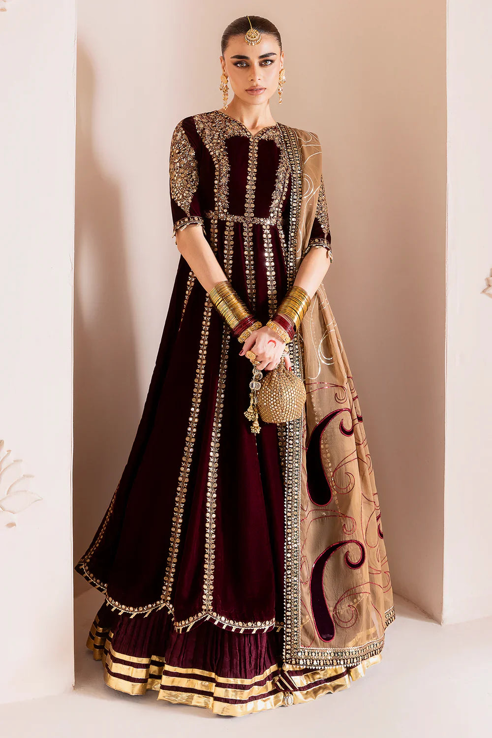 jazmin | Chandani Velvet Formals '25 |Embroidered Velvet Formal CVF D-12 - House Of Hania