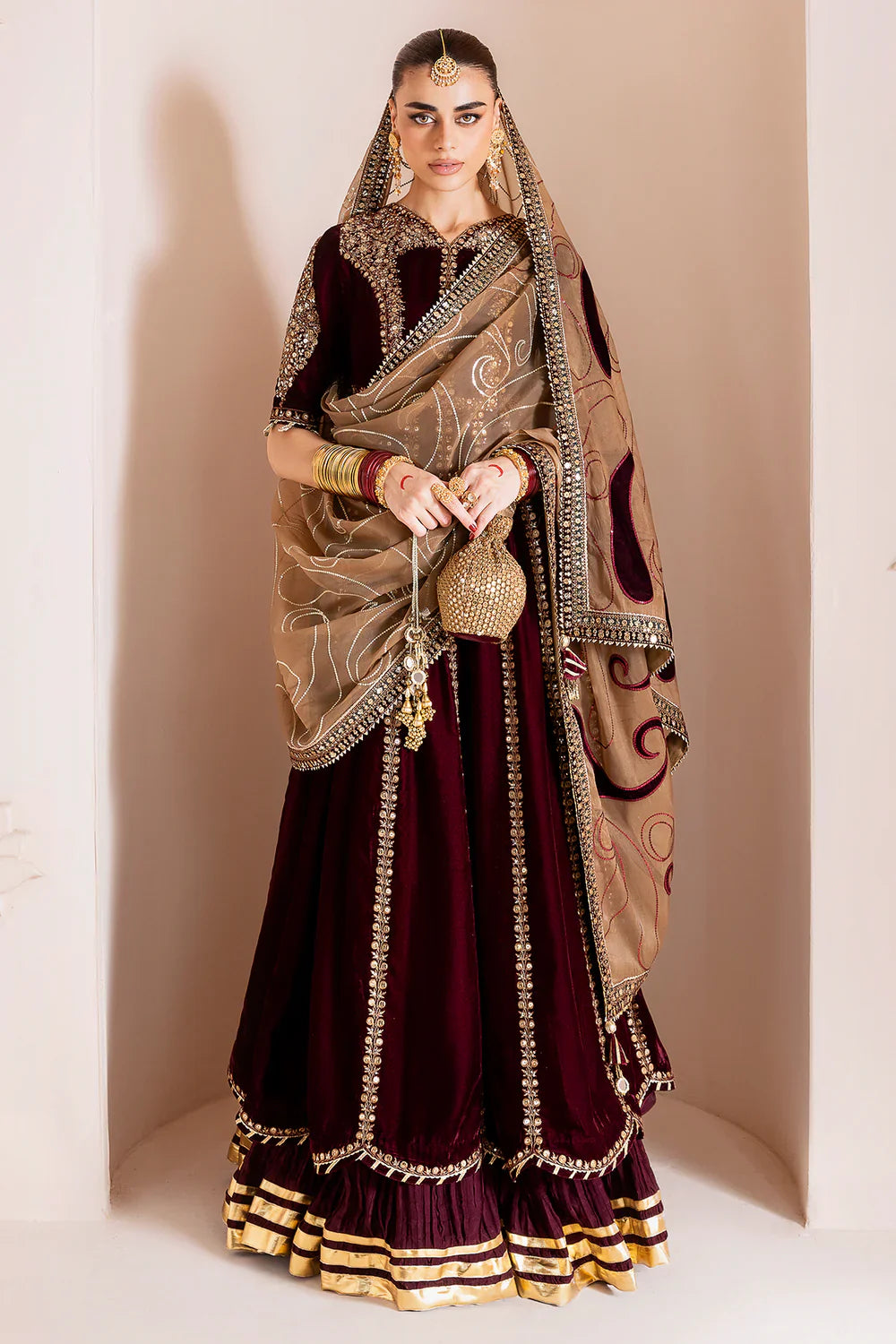 jazmin | Chandani Velvet Formals '25 |Embroidered Velvet Formal CVF D-12 - House Of Hania