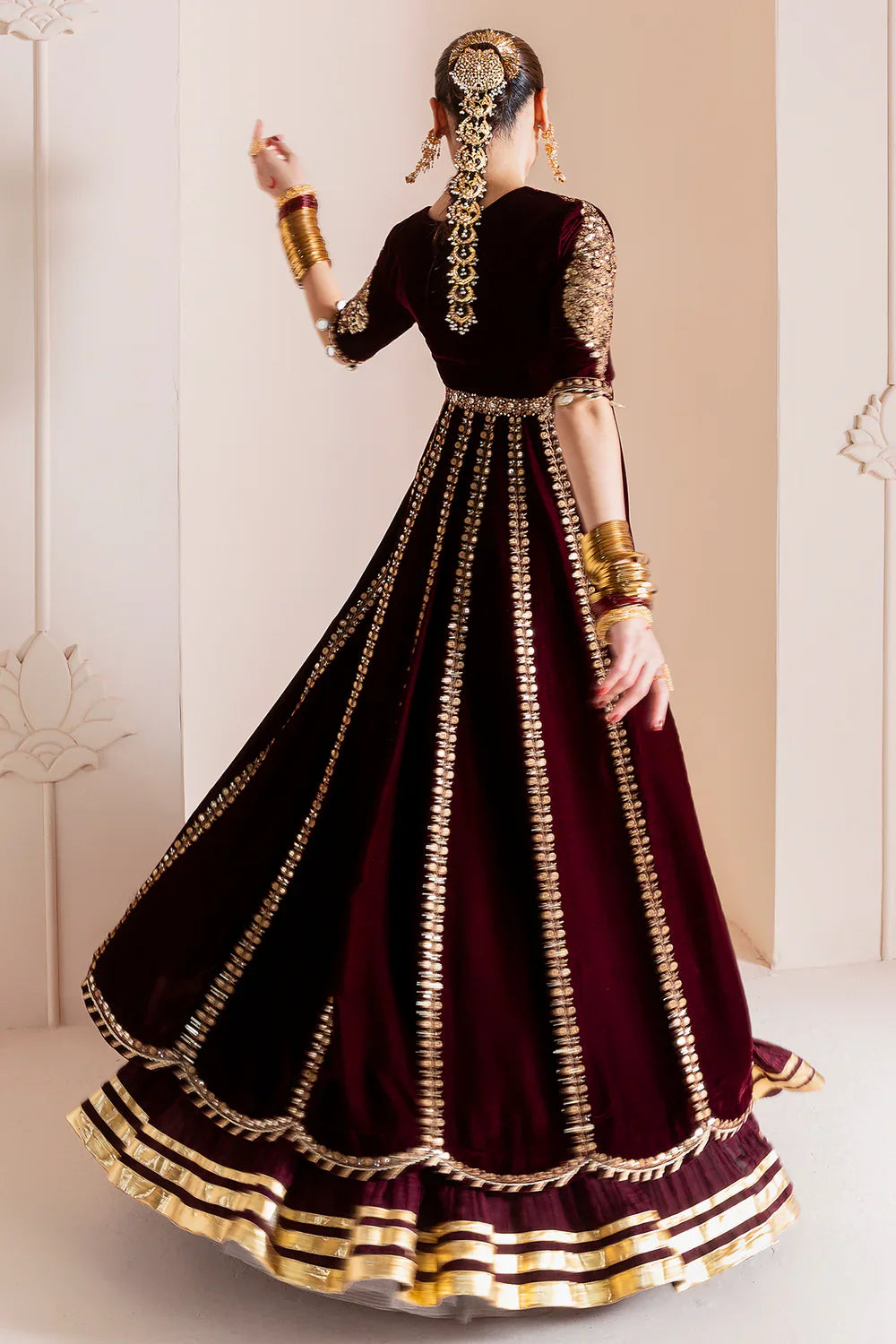 jazmin | Chandani Velvet Formals '25 |Embroidered Velvet Formal CVF D-12 - House Of Hania