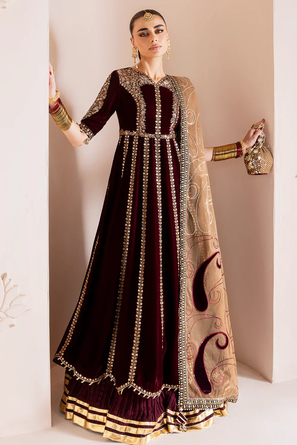 jazmin | Chandani Velvet Formals '25 |Embroidered Velvet Formal CVF D-12 - House Of Hania
