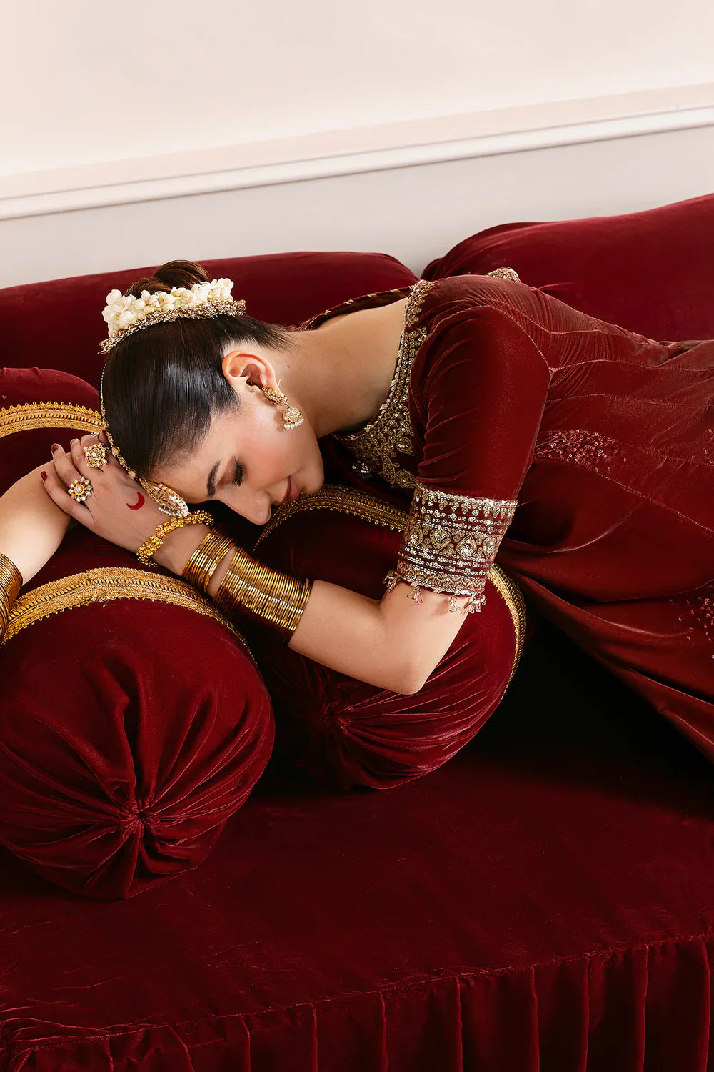 jazmin | Chandani Velvet Formals '25 | Embroidered Velvet Formal CVF D-13 - House Of Hania