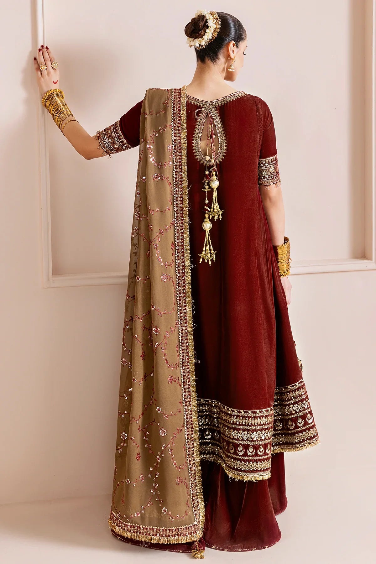 jazmin | Chandani Velvet Formals '25 | Embroidered Velvet Formal CVF D-13 - House Of Hania