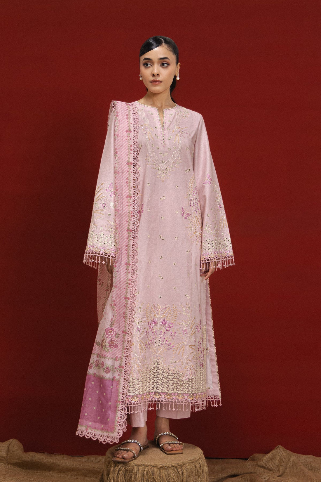 Model wearing Afrozeh Blair shirt & trouser set